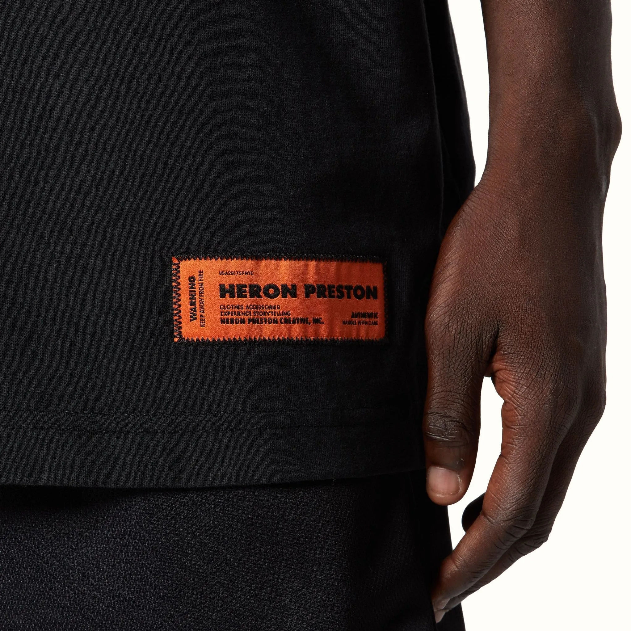 (70% OFF) HERON PRESTON Errythang Tee Black