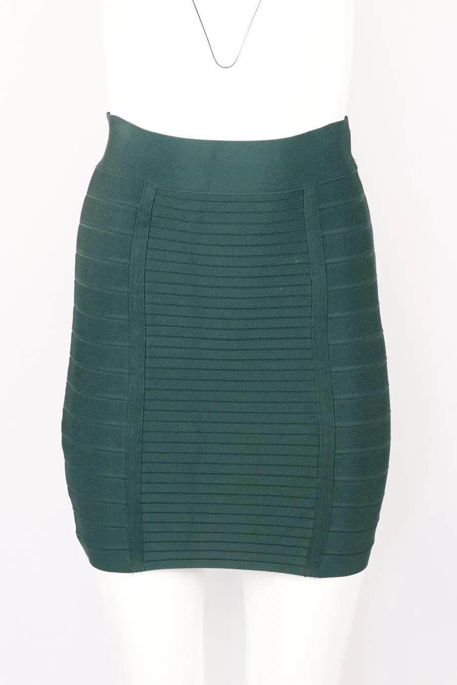 BCBG MAX AZRIA BANDAGE MINI SKIRT SMALL