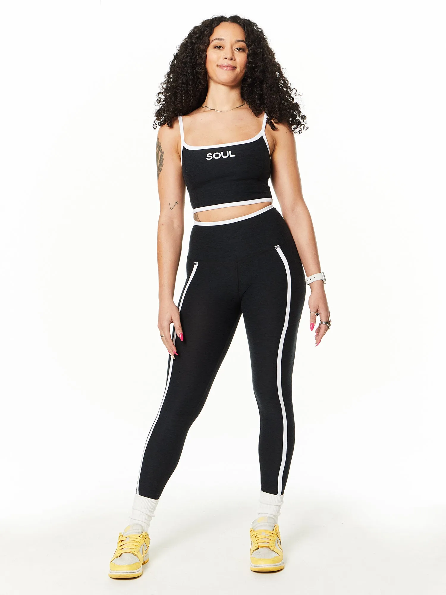 Beyond Yoga | Spacedye New Moves High Cropped Tank | Black/White