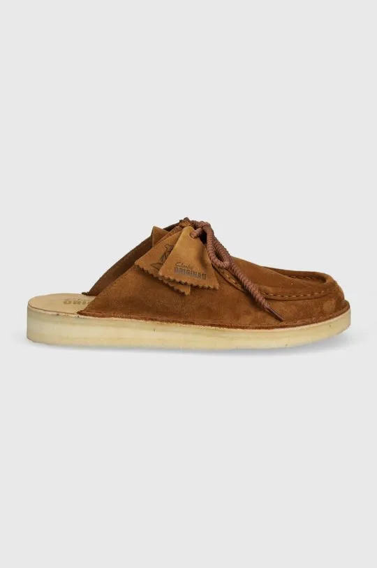 Clarks Originals suede sliders DSRT Nomad Mule men's brown color 26175863