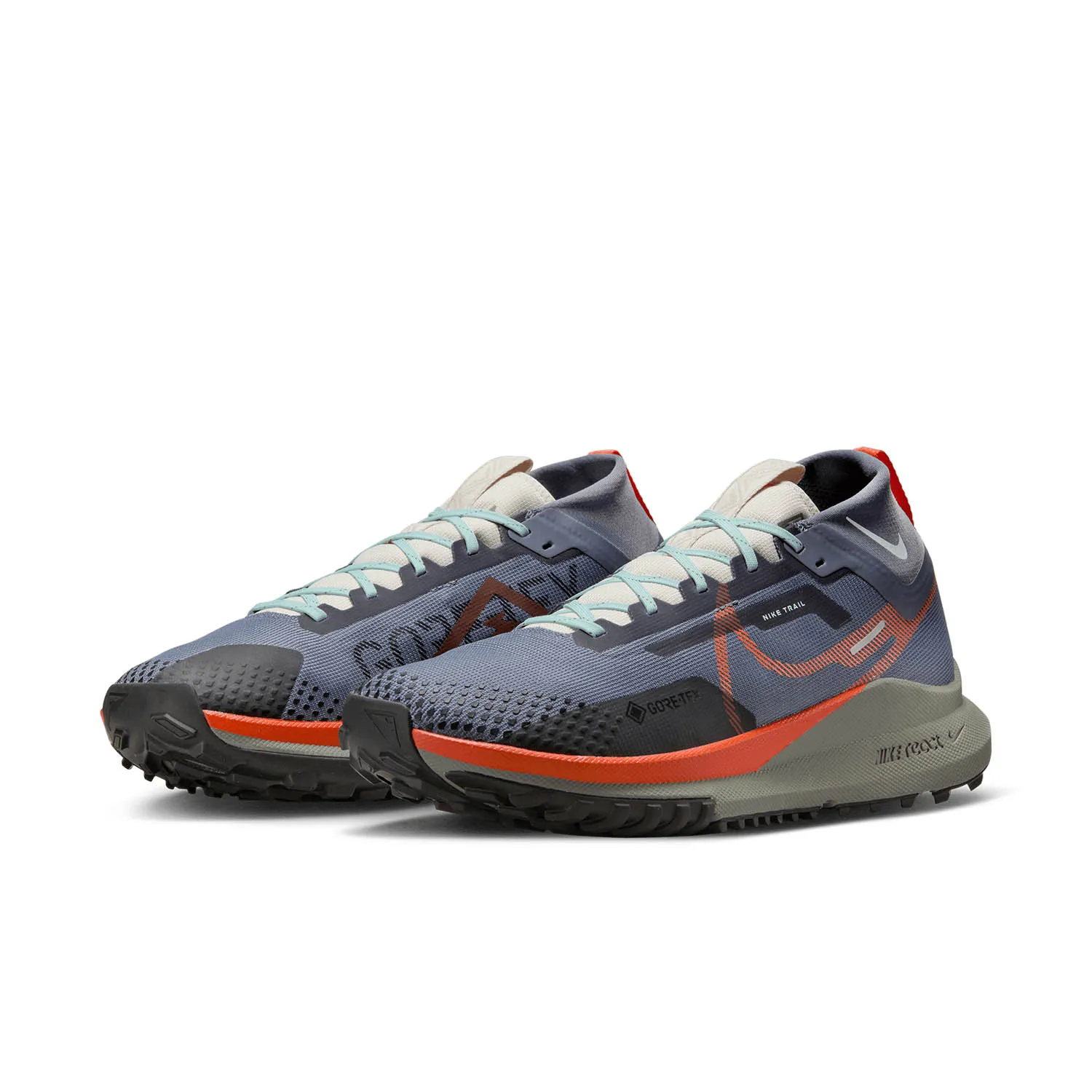 Nike React Pegasus Trail 4 GTX  Light Carbon/Cosmic Clay/Dark Stucco