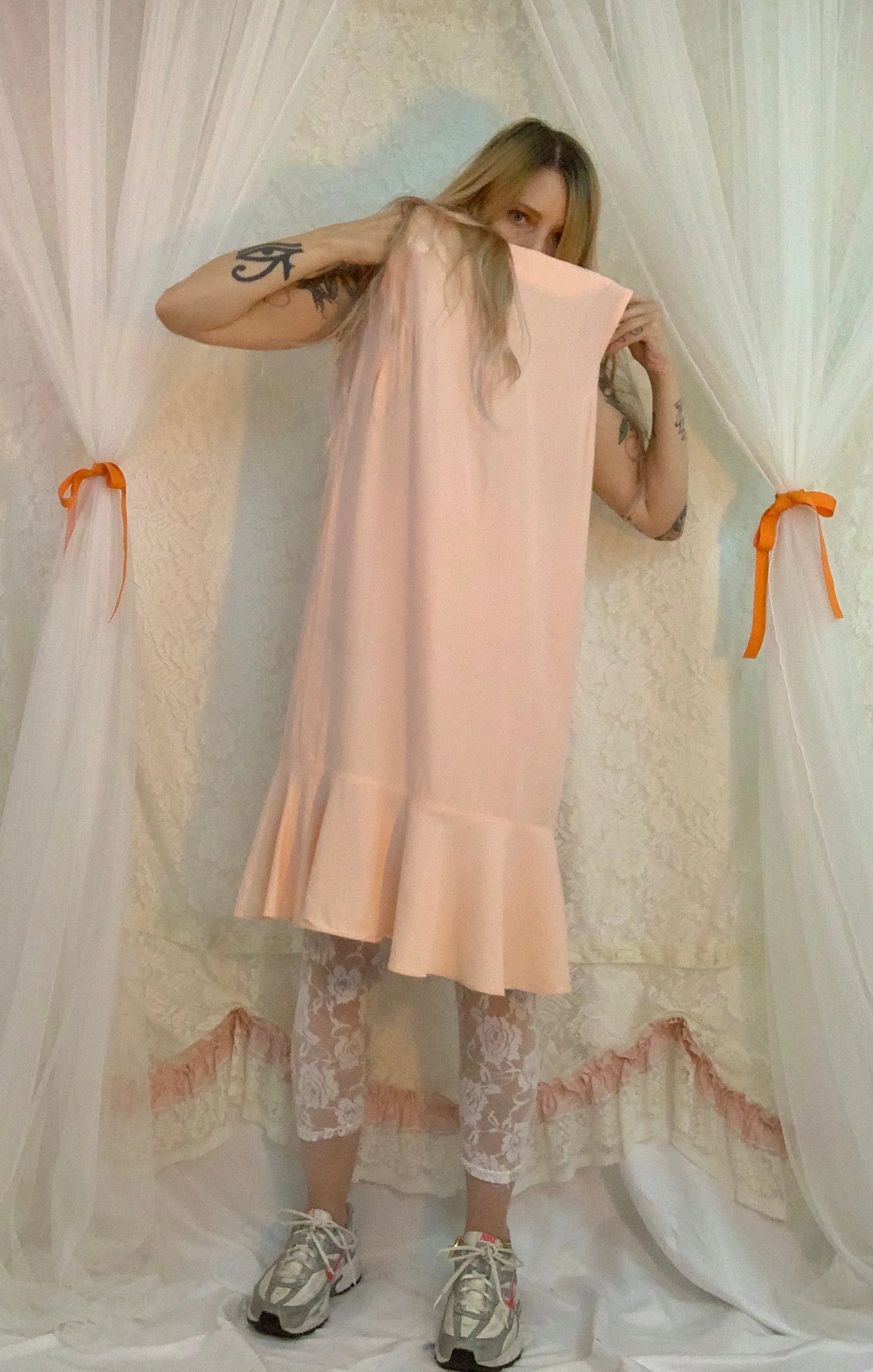 Peach ruffle hem box dress