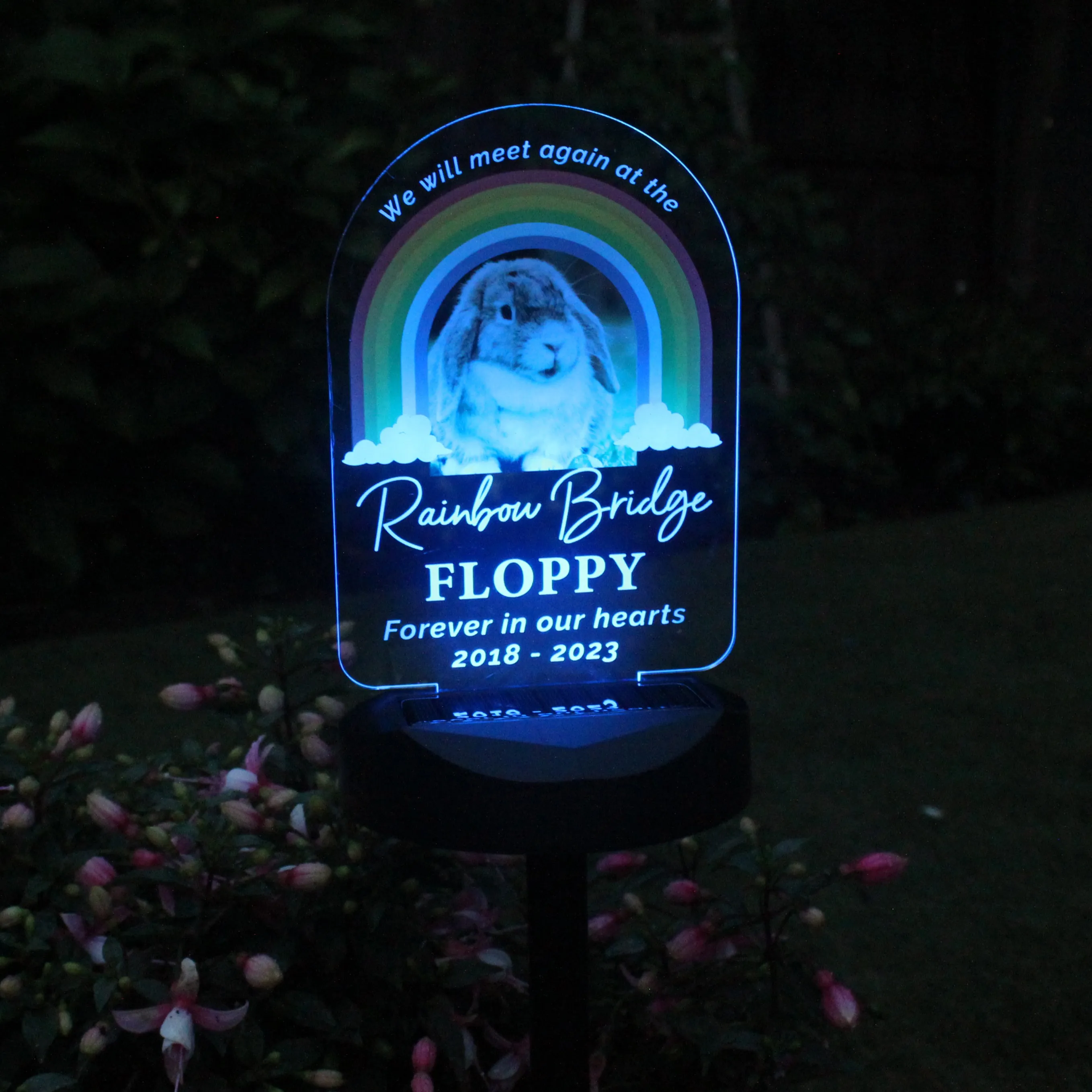 Personalised Rainbow Bridge Pet Memorial Outdoor Solar Light