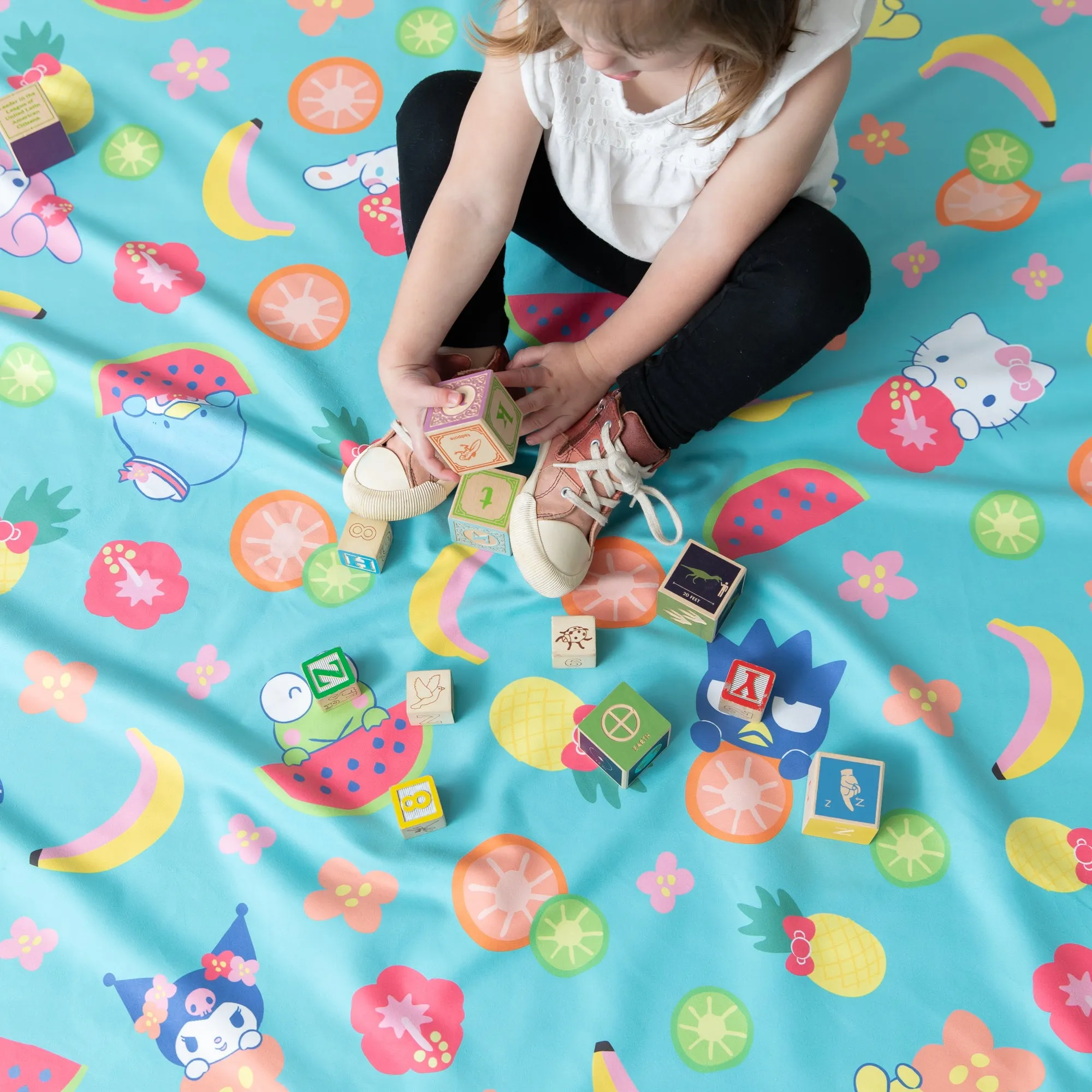 Reversible Roll & Go Blanket, Hello Kitty & Friends Tropical Party